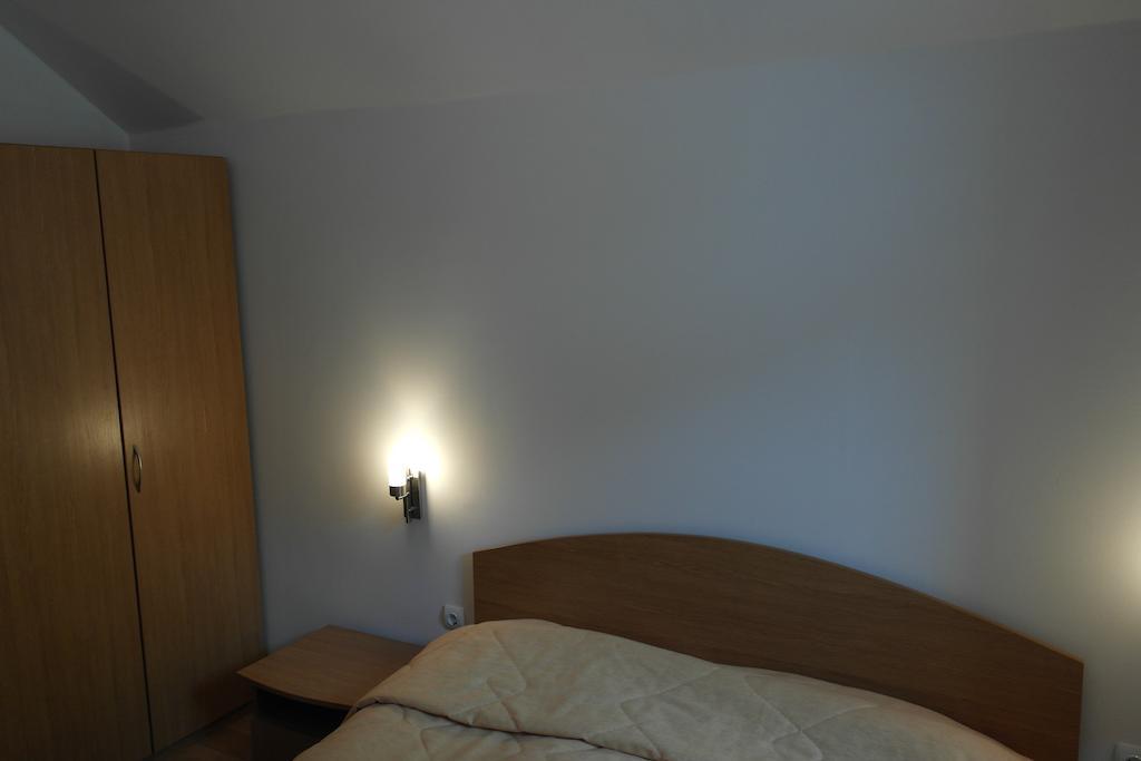 Christina Apartment In Laplandia Pamporovo Oda fotoğraf